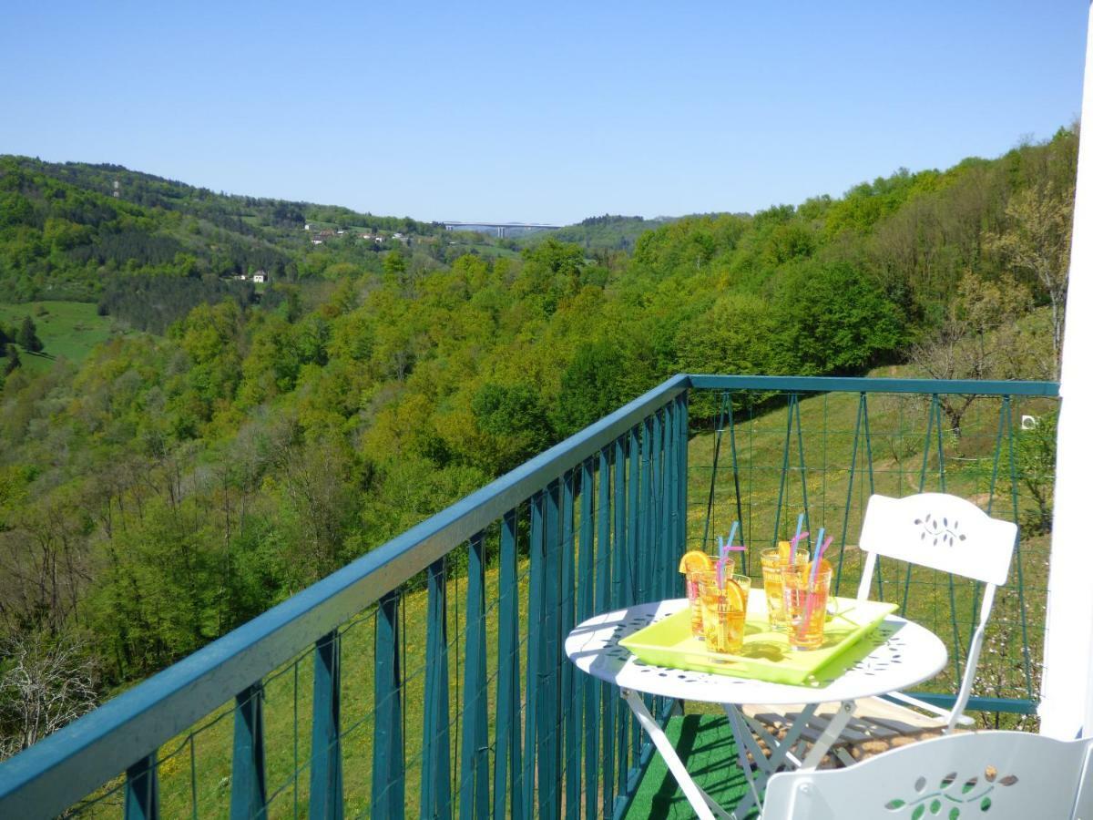 Villa Maison Blanche Tulle 1 A 4 Personnes Luaran gambar