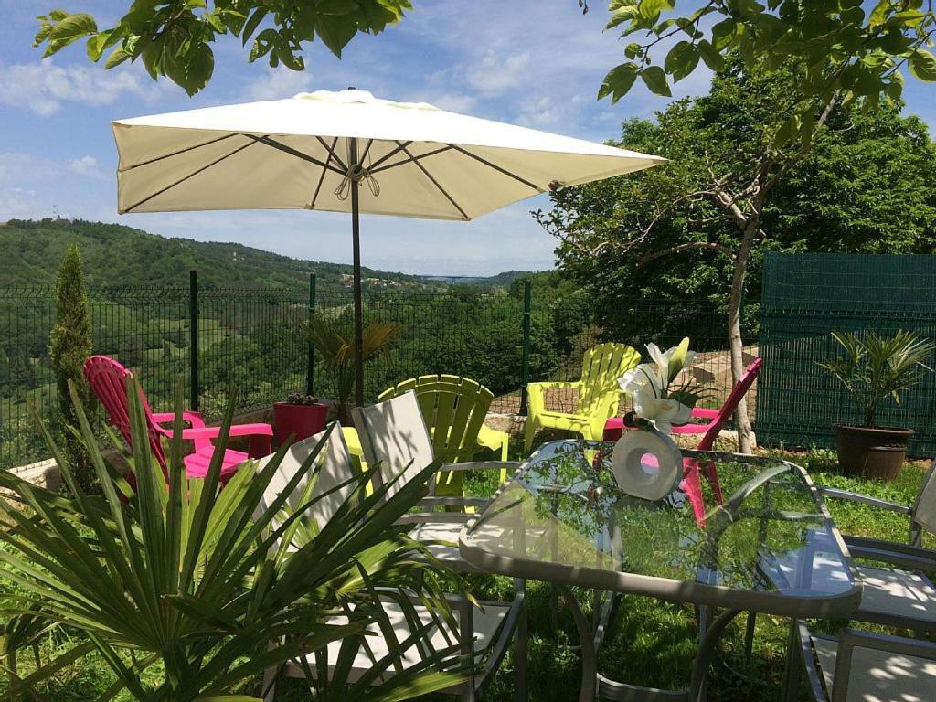 Villa Maison Blanche Tulle 1 A 4 Personnes Luaran gambar