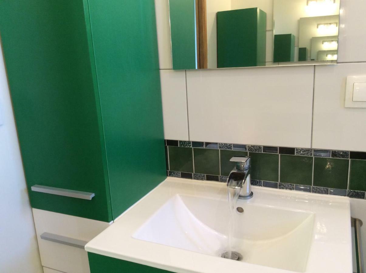Villa Maison Blanche Tulle 1 A 4 Personnes Luaran gambar