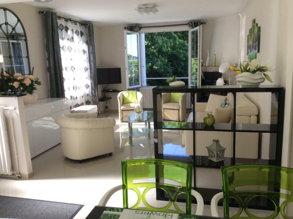 Villa Maison Blanche Tulle 1 A 4 Personnes Luaran gambar